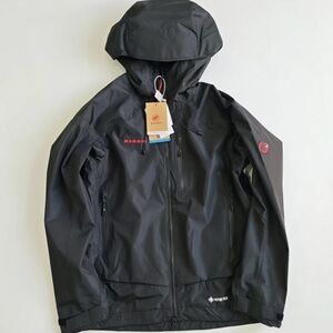 Mammut Black Gore-Tex Performance Jacket